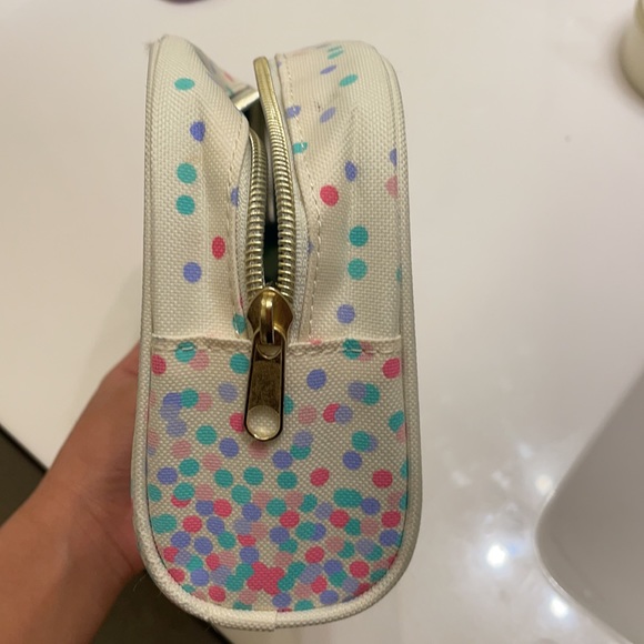 In great condition, pre-loved and has many uses. - Picture 2 of 4